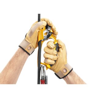 Petzl Ascension Handsteigklemme für den Aufstieg am Seil rechte Hand schwarz